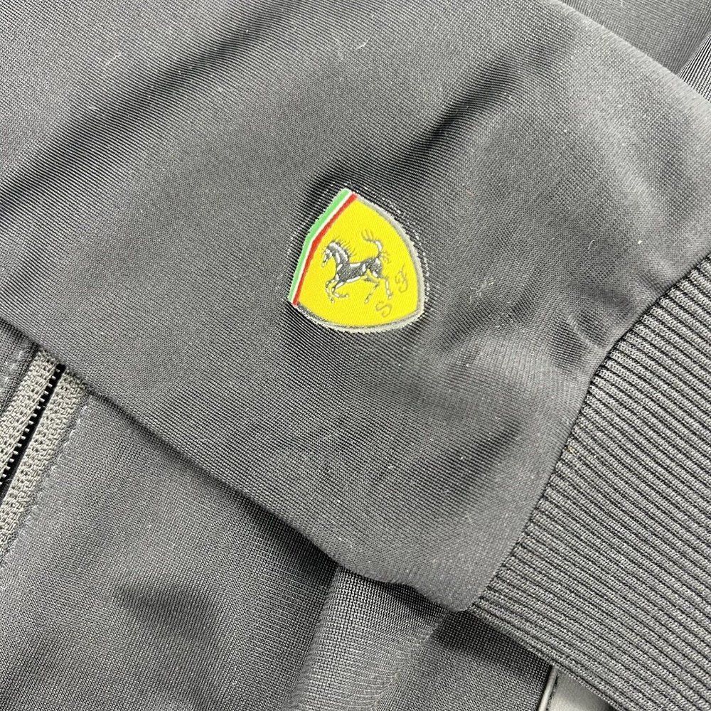 Puma Gray Performance Jacket - Picture 2 of 6